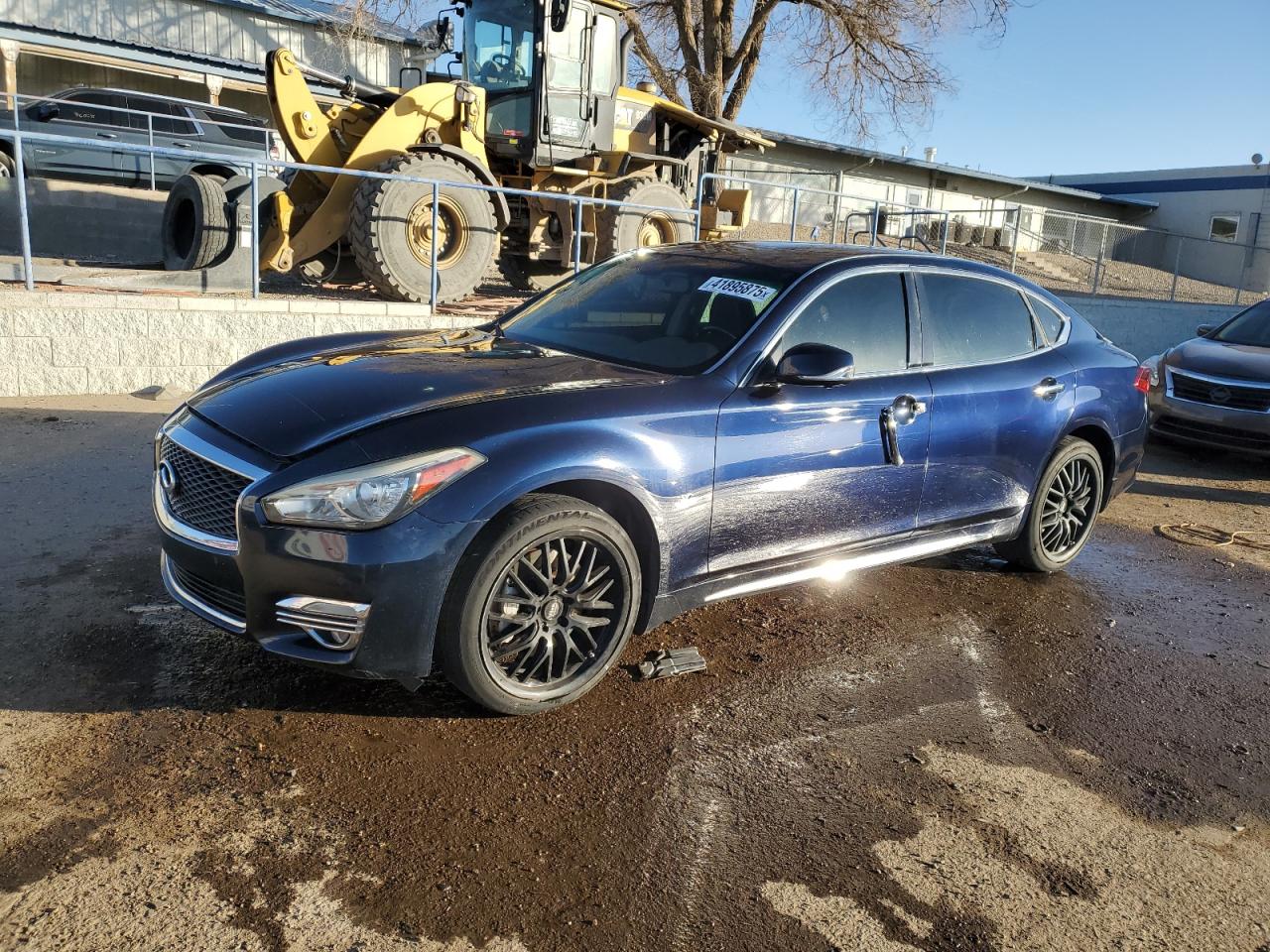 2015 Infiniti Q70 - Image 1