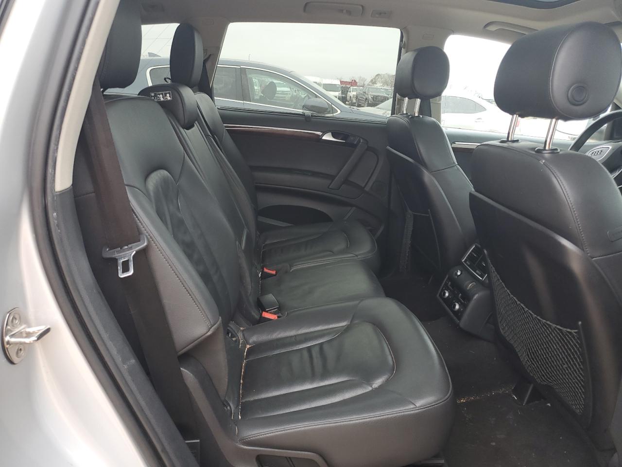 2015 Audi Q7 - Image 11