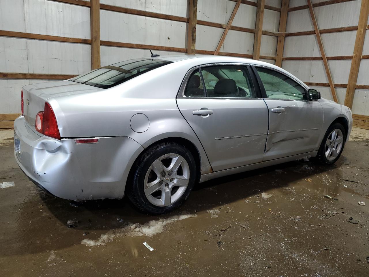 2009 Chevrolet Malibu - Image 3