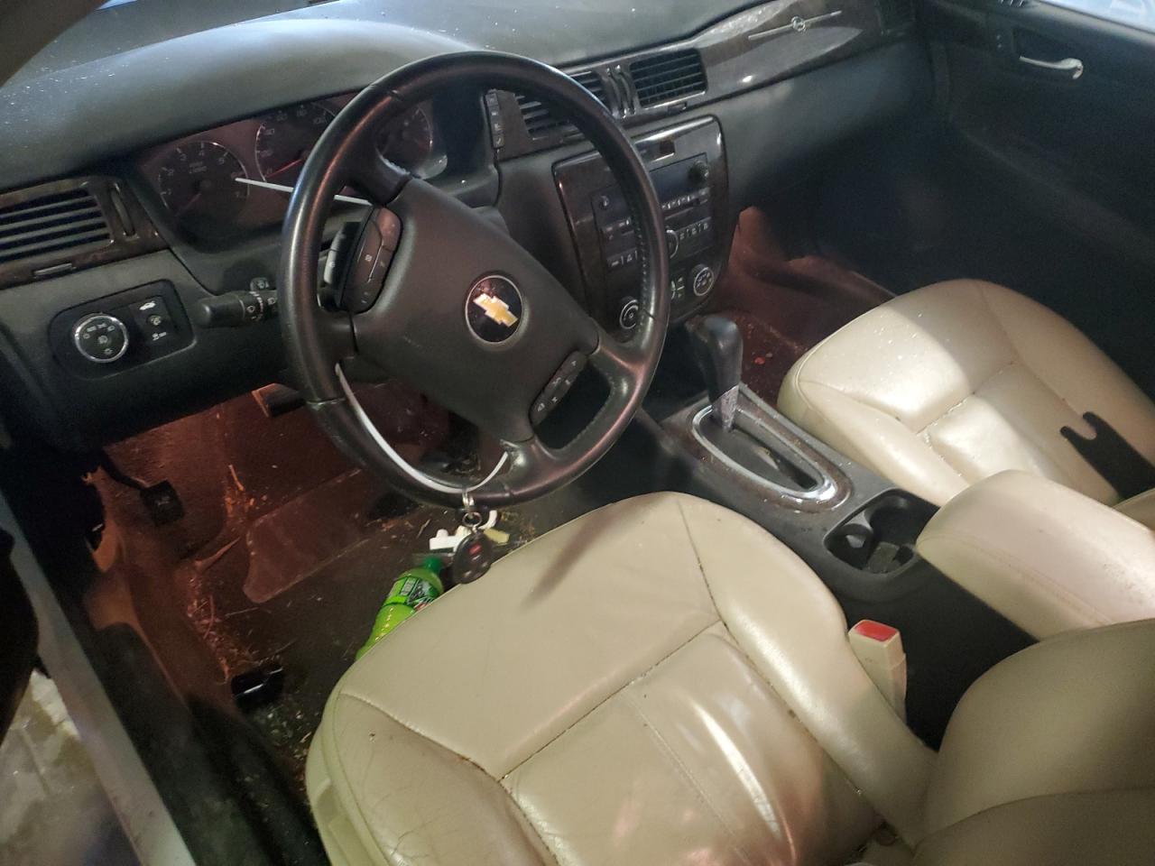 2012 Chevrolet Impala - Image 8