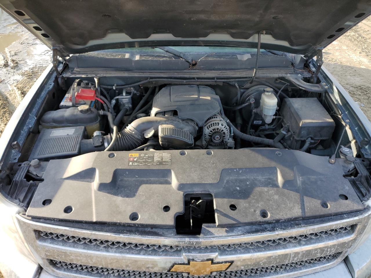2012 Chevrolet Silverado - Image 11