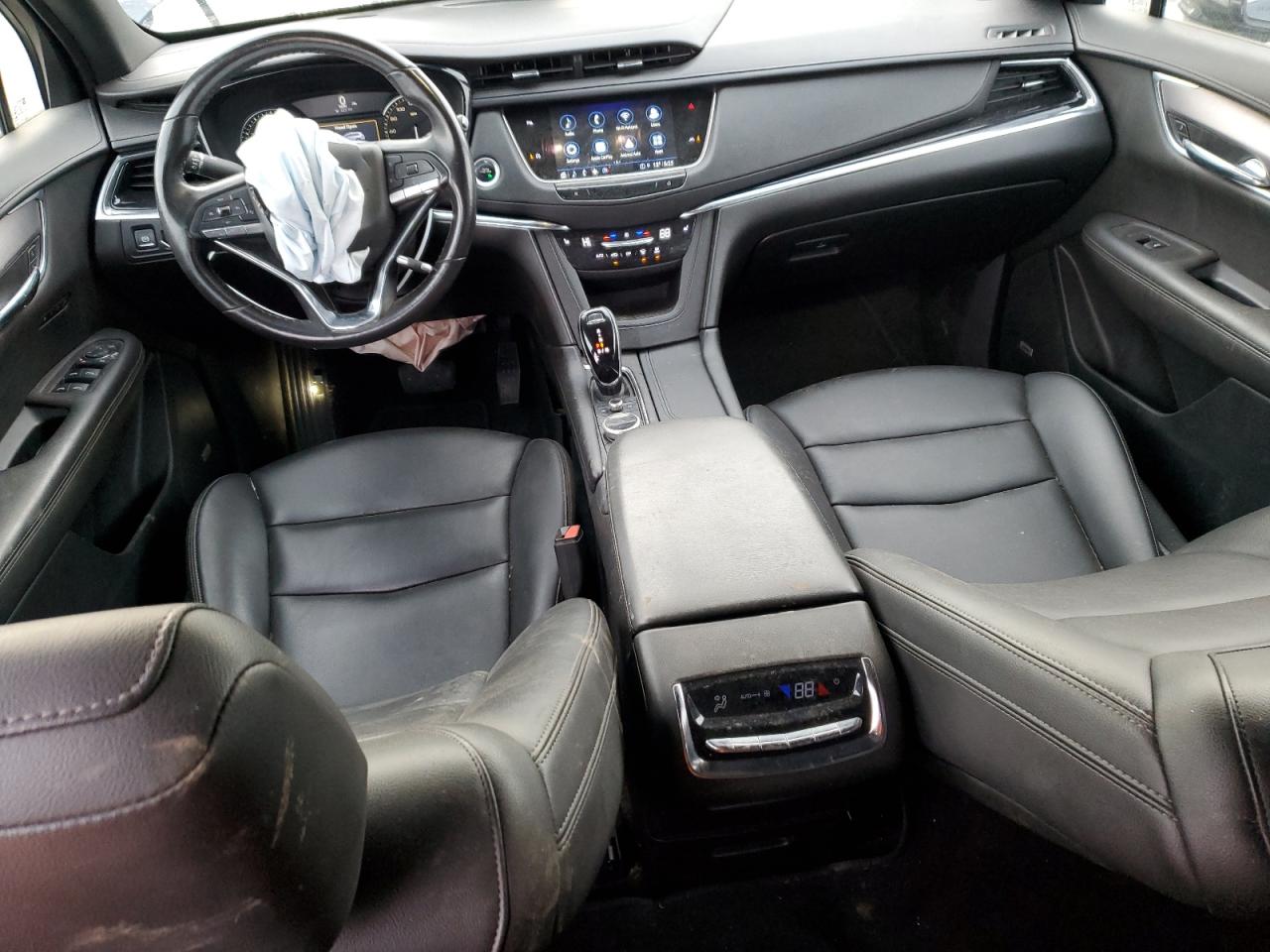 2022 Cadillac XT6 - Image 8