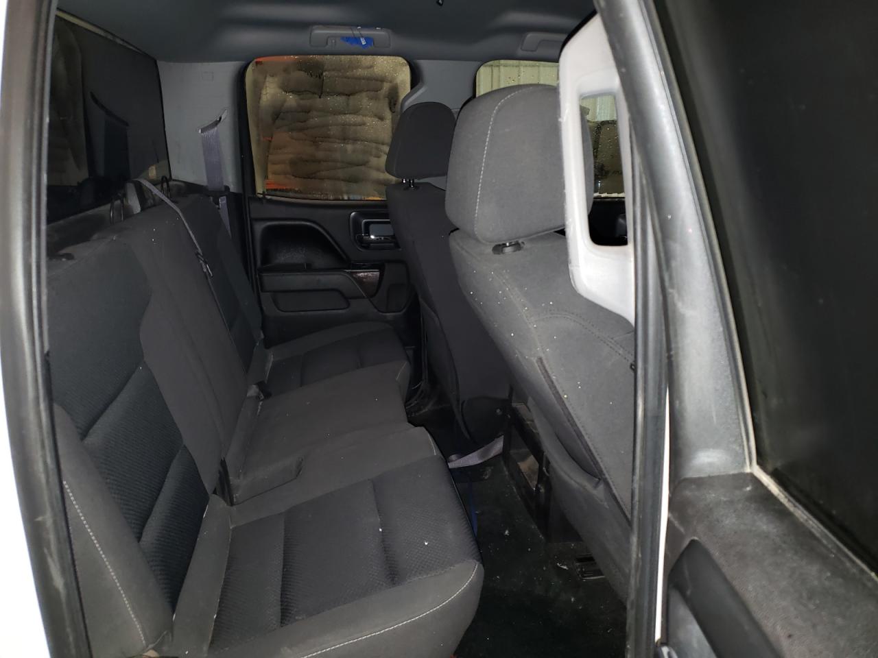 2017 GMC Sierra - Image 10