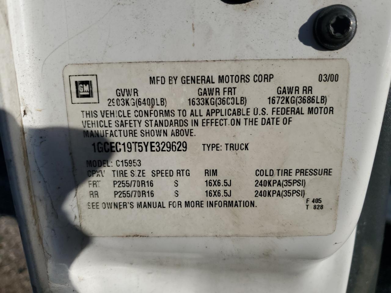2000 Chevrolet Silverado - Image 12