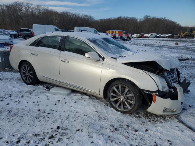  CADILLAC XTS 2014 White