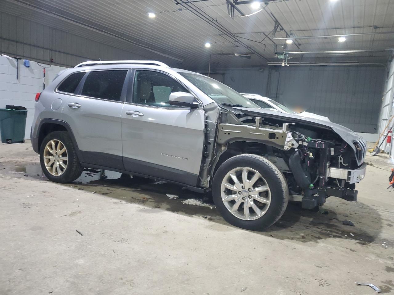 2015 Jeep Grand Cherokee - Image 4