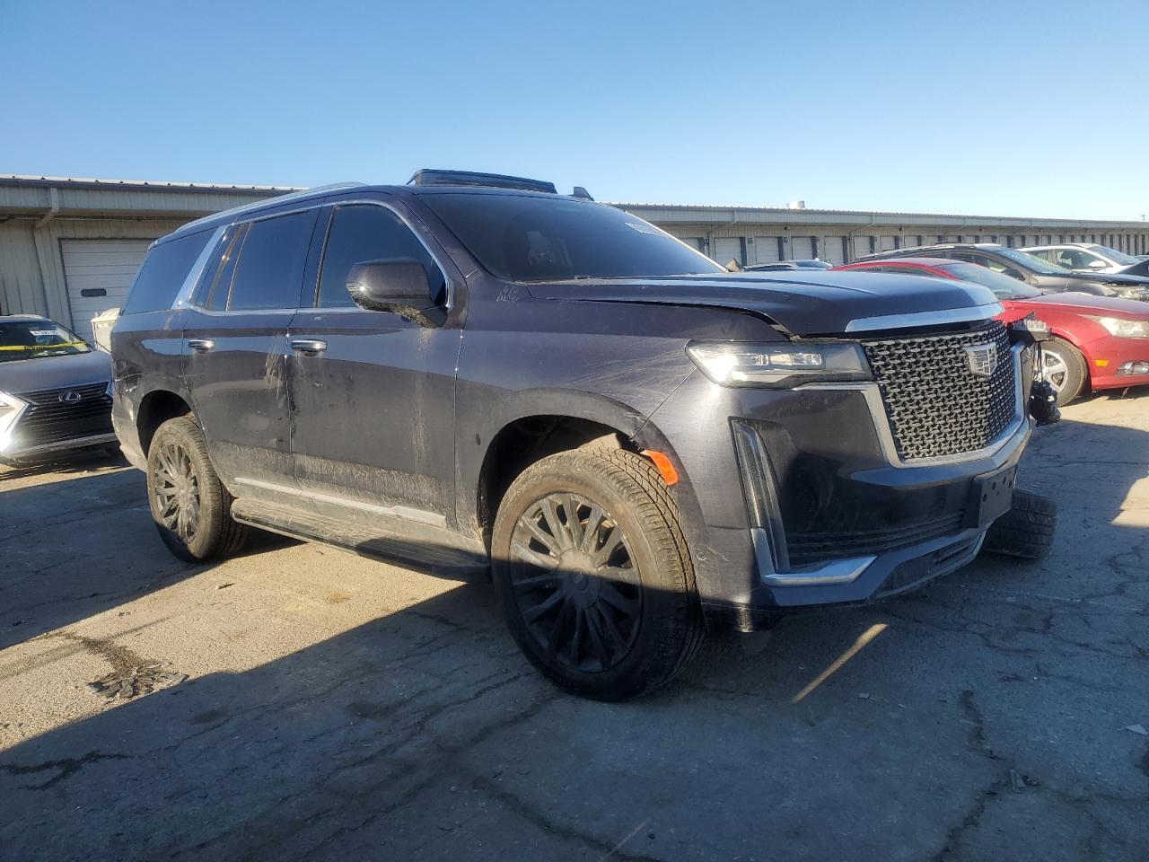 2022 Cadillac Escalade - Image 4