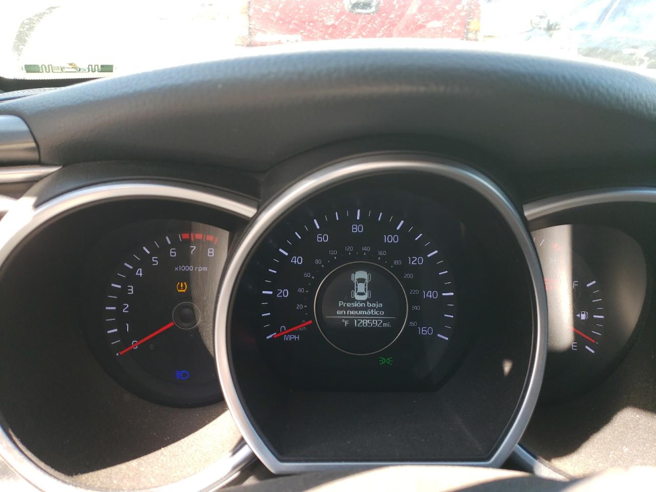 2015 Kia Optima - Image 9