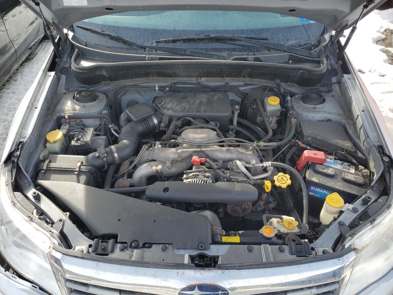2010 Subaru Forester - Image 13