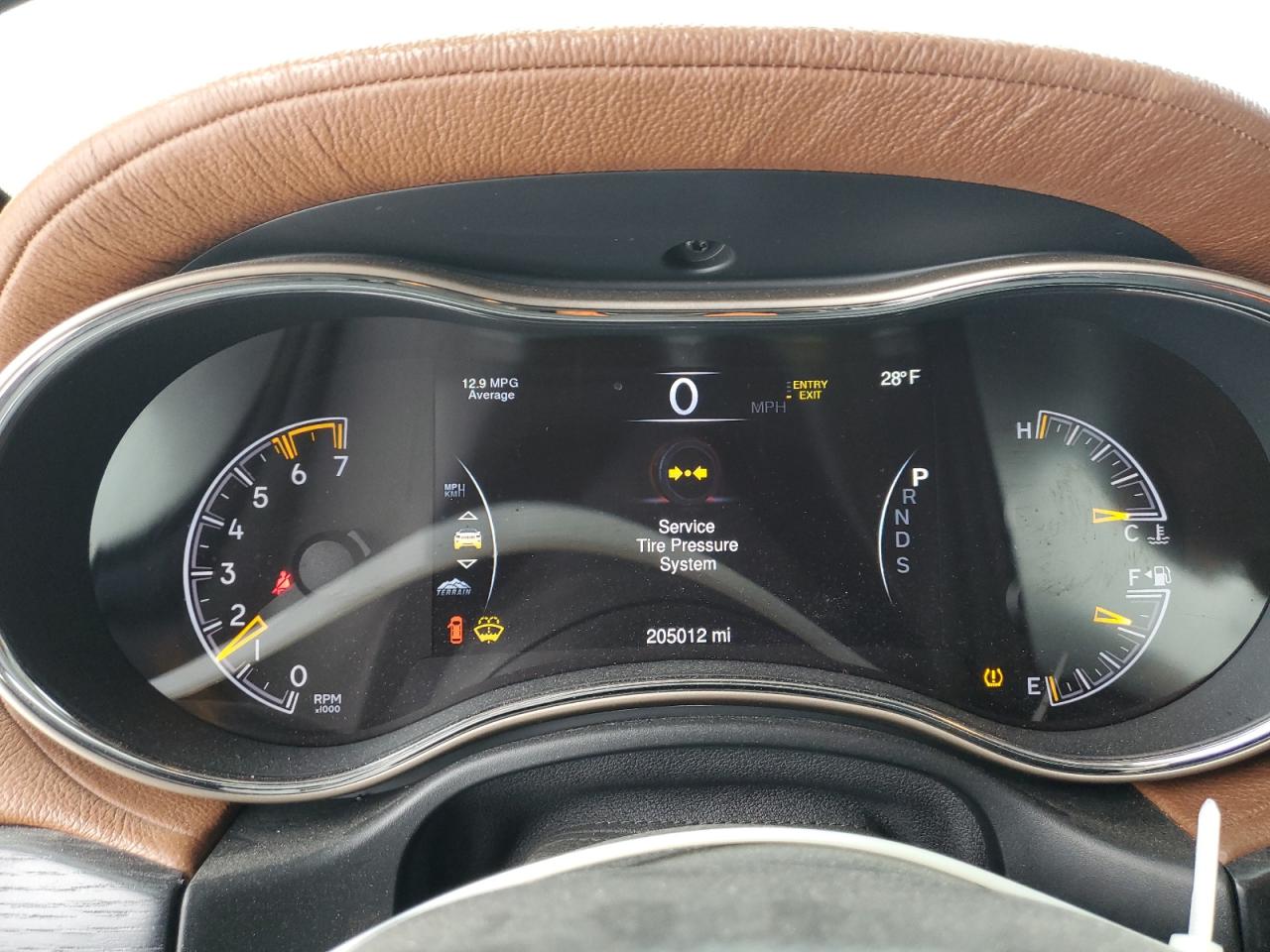 2015 Jeep Grand Cherokee - Image 9