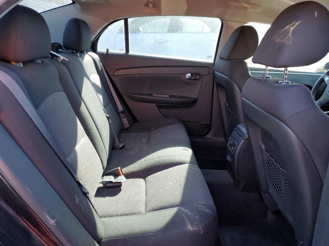 2011 Chevrolet Malibu - Image 11