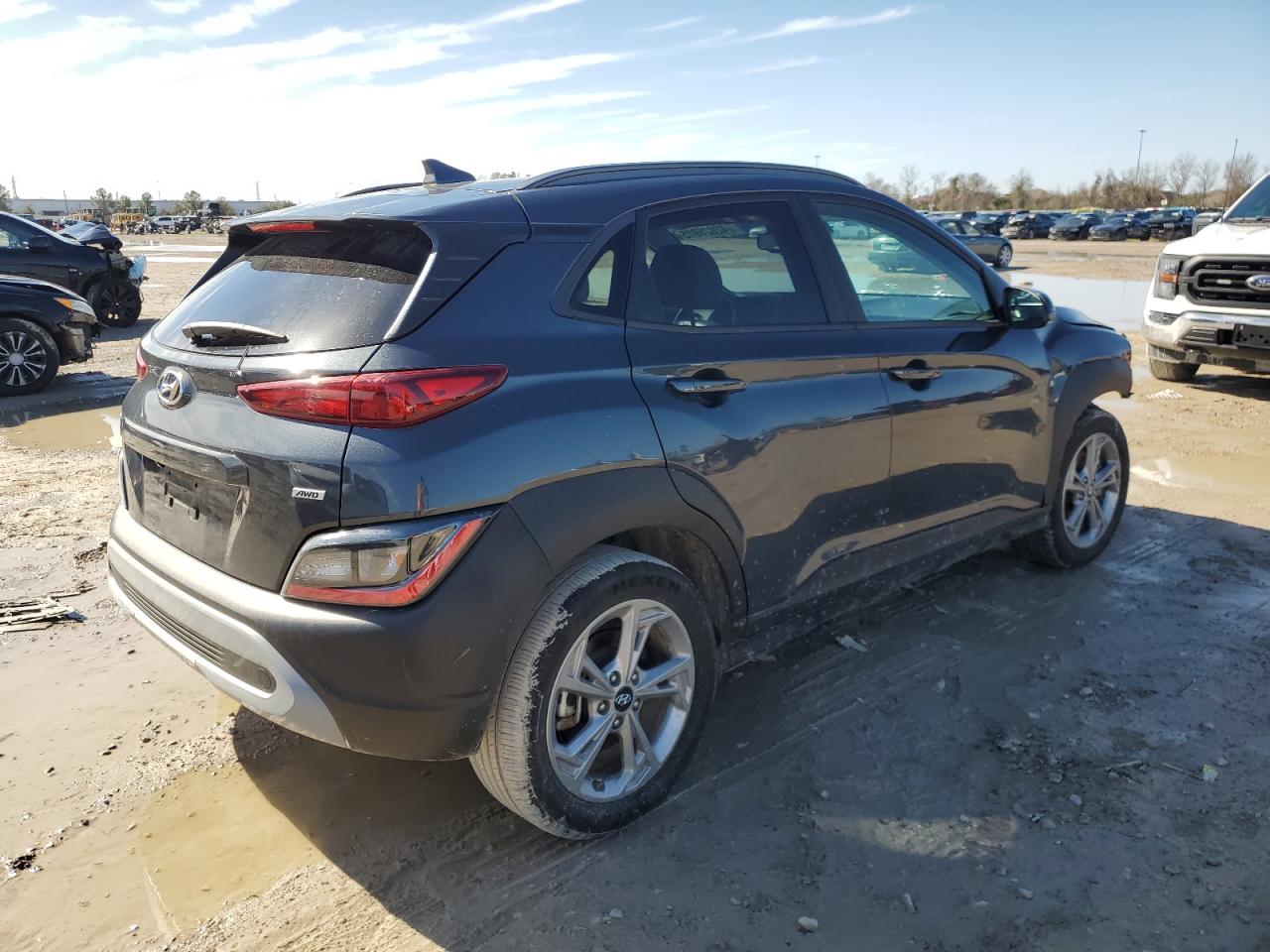 2023 Hyundai Kona - Image 3