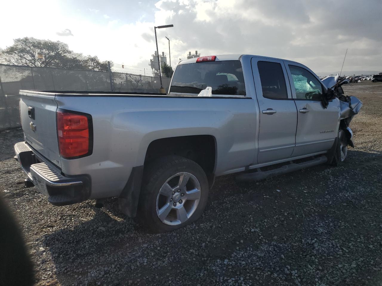 2017 Chevrolet Silverado - Image 3