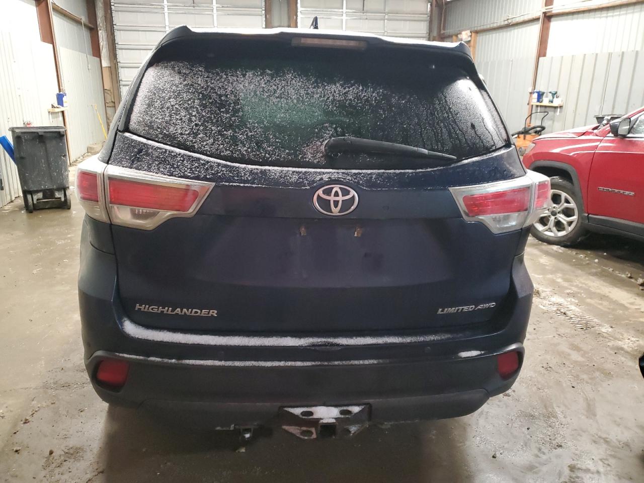 2015 Toyota Highlander - Image 6