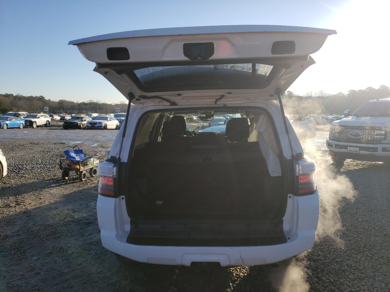 2020 Toyota 4Runner - Image 6