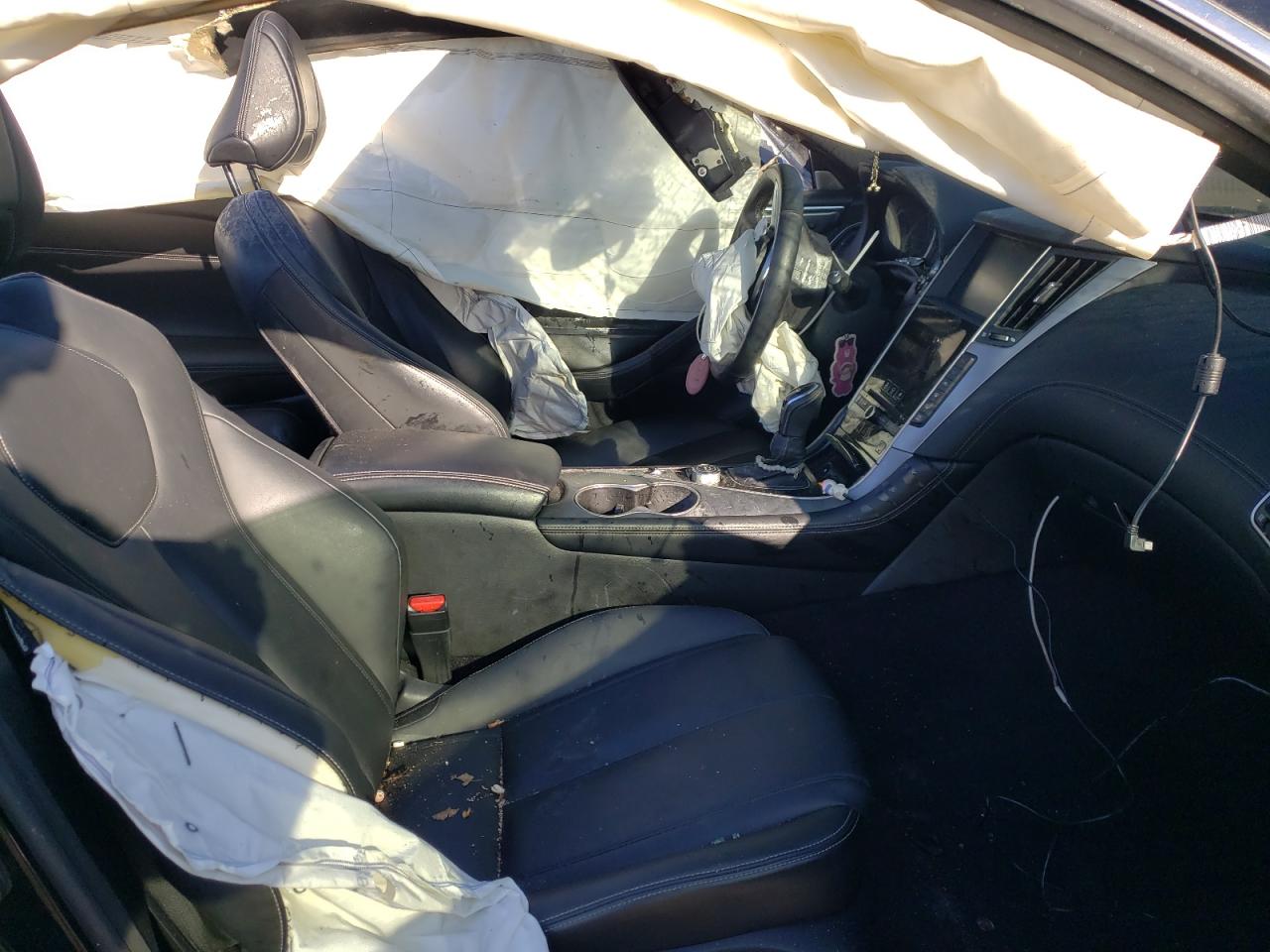 2018 Infiniti Q60 - Image 7