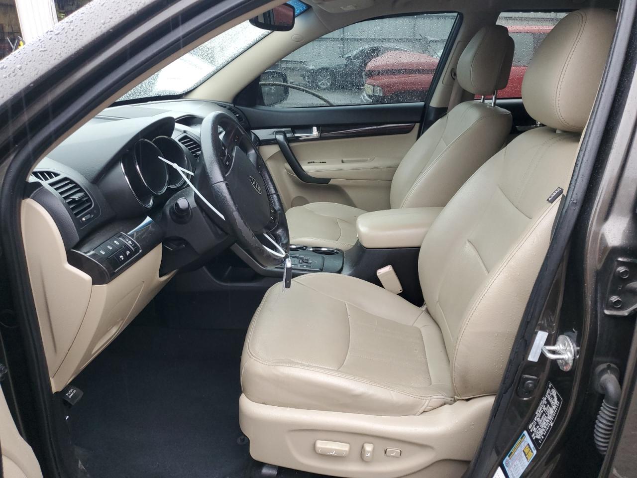 2012 Kia Sorento - Image 7