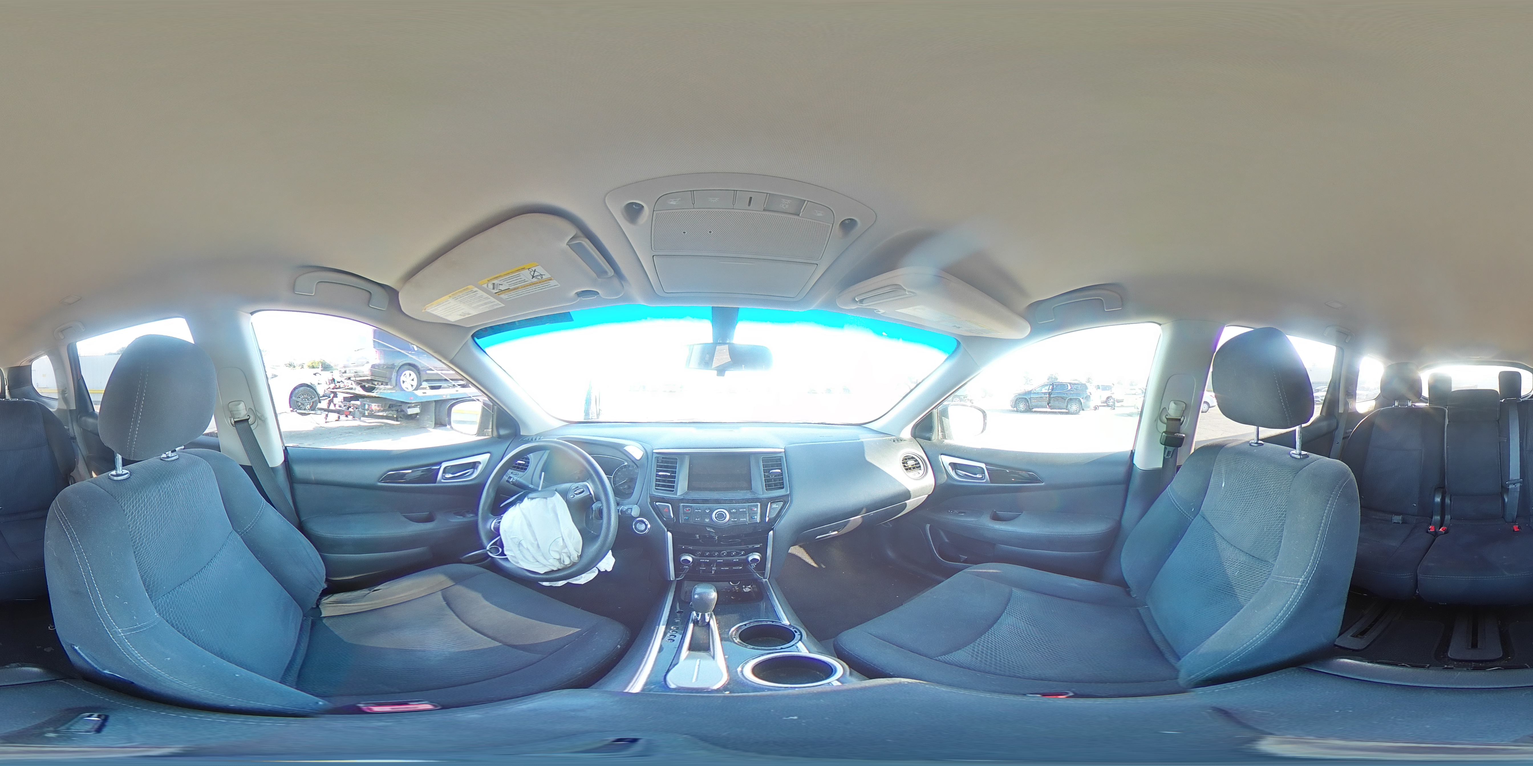 2014 Nissan Pathfinder - Image 14