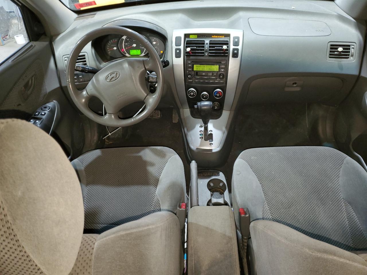 2006 Hyundai Tucson - Image 8