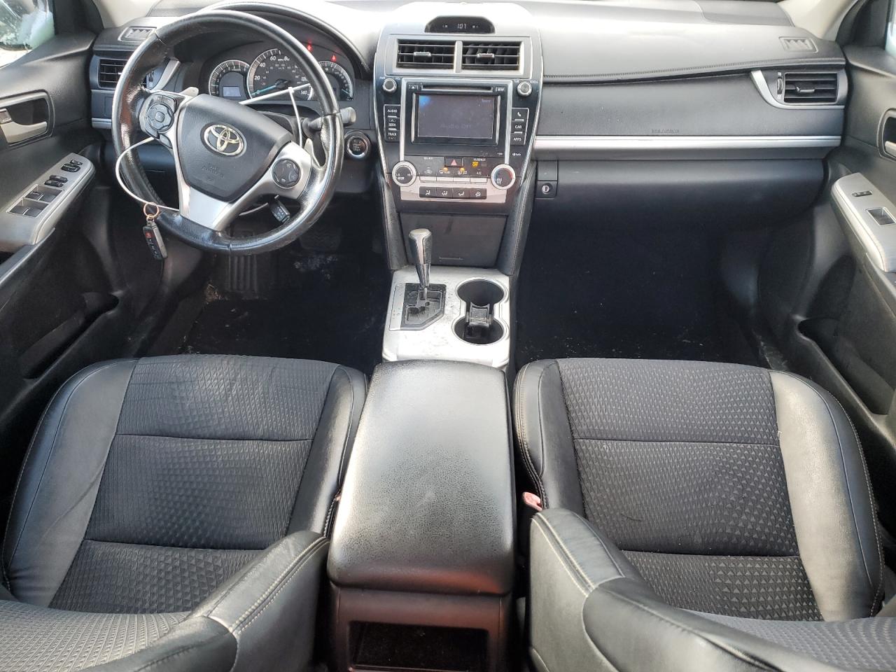 2012 Toyota Camry - Image 8