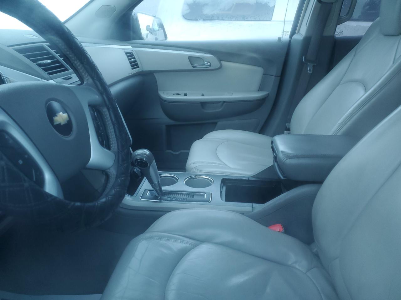 2009 Chevrolet Traverse - Image 8