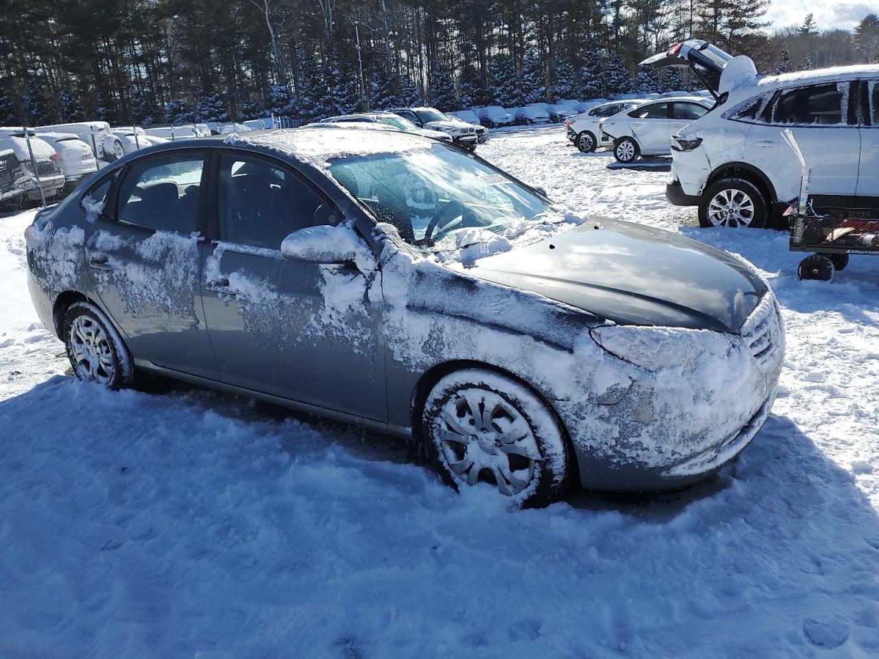 2010 Hyundai Elantra - Image 4