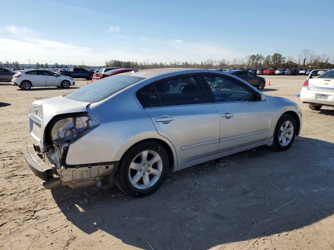 2009 Nissan Altima - Image 3
