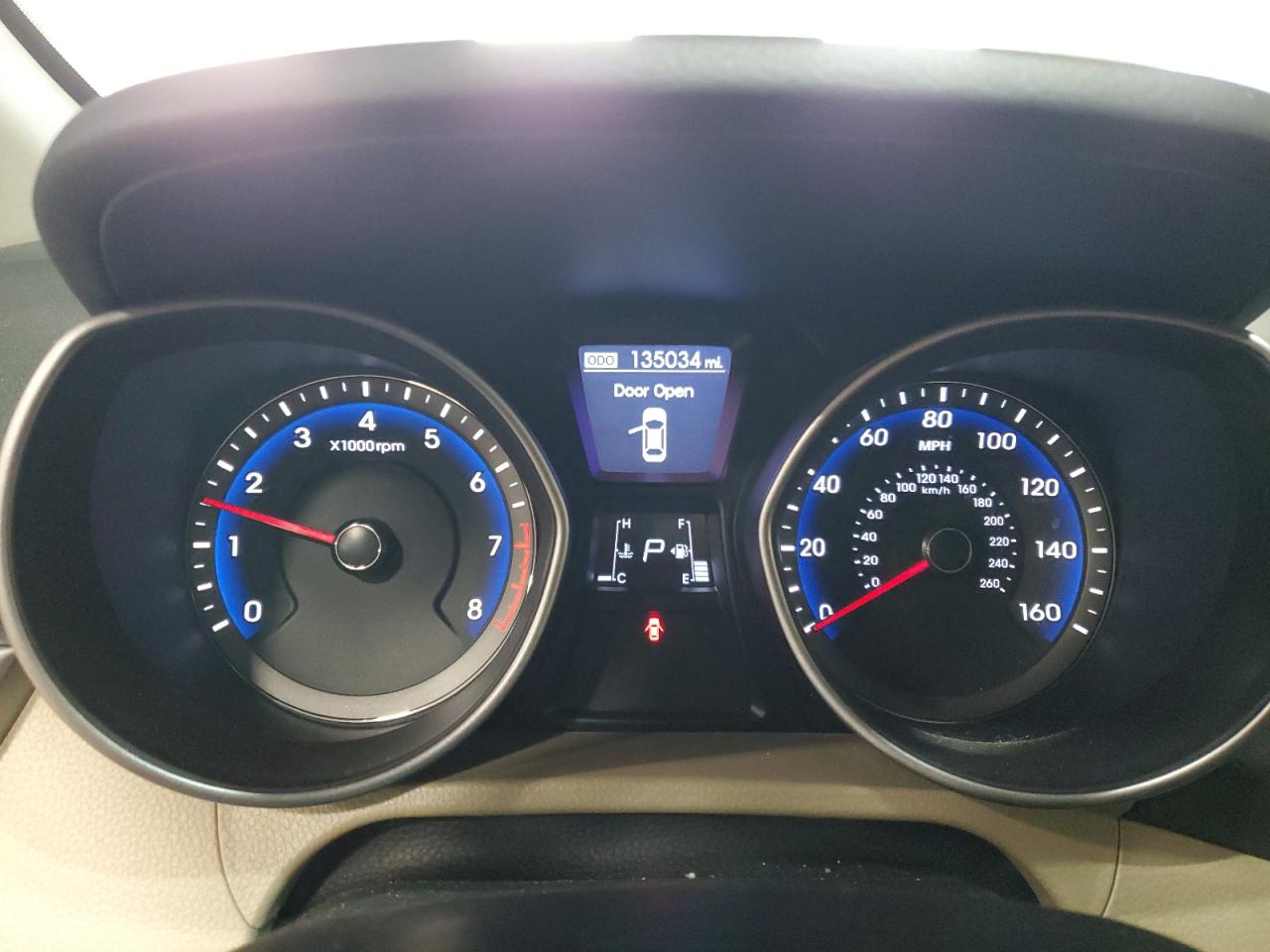 2014 Hyundai Elantra - Image 9