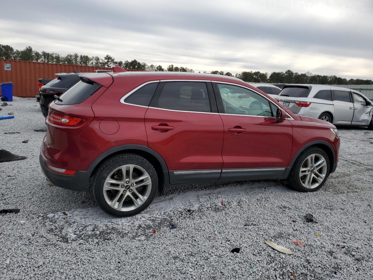 2017 Lincoln MKC - Image 3
