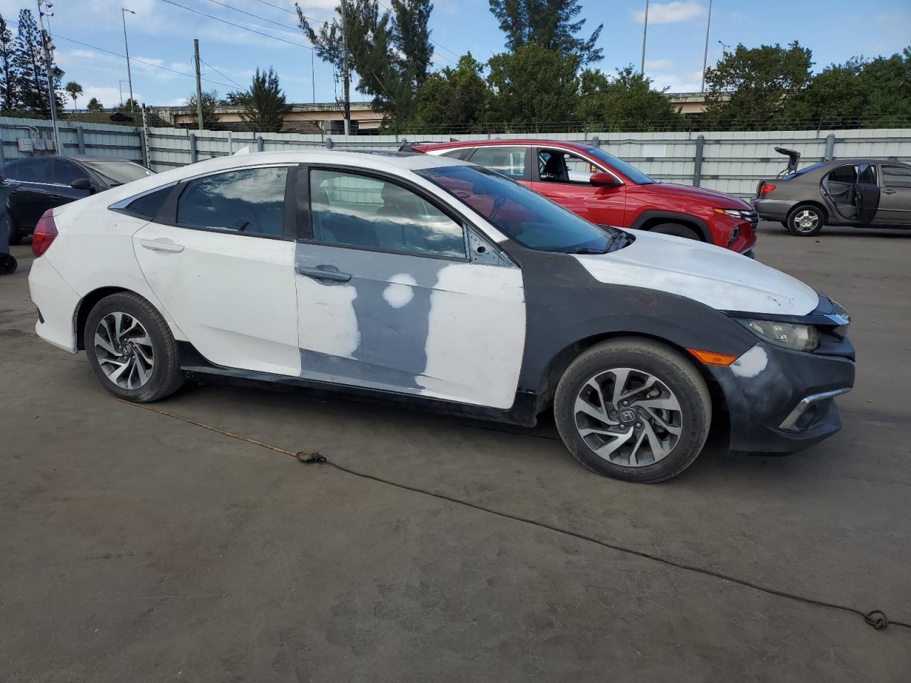 2017 Honda Civic - Image 4