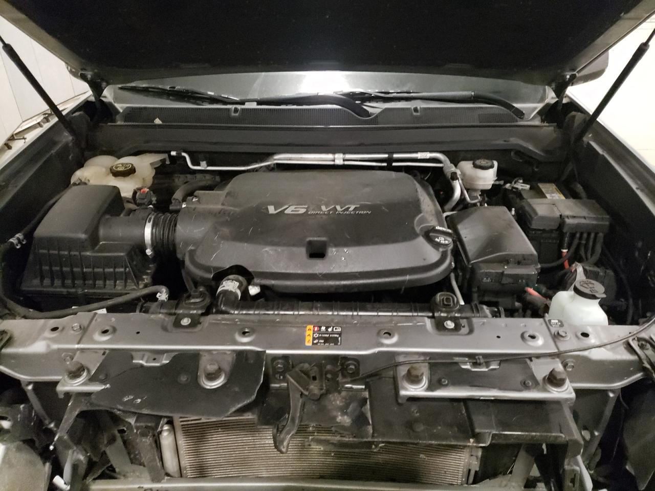 2018 Chevrolet Colorado - Image 11