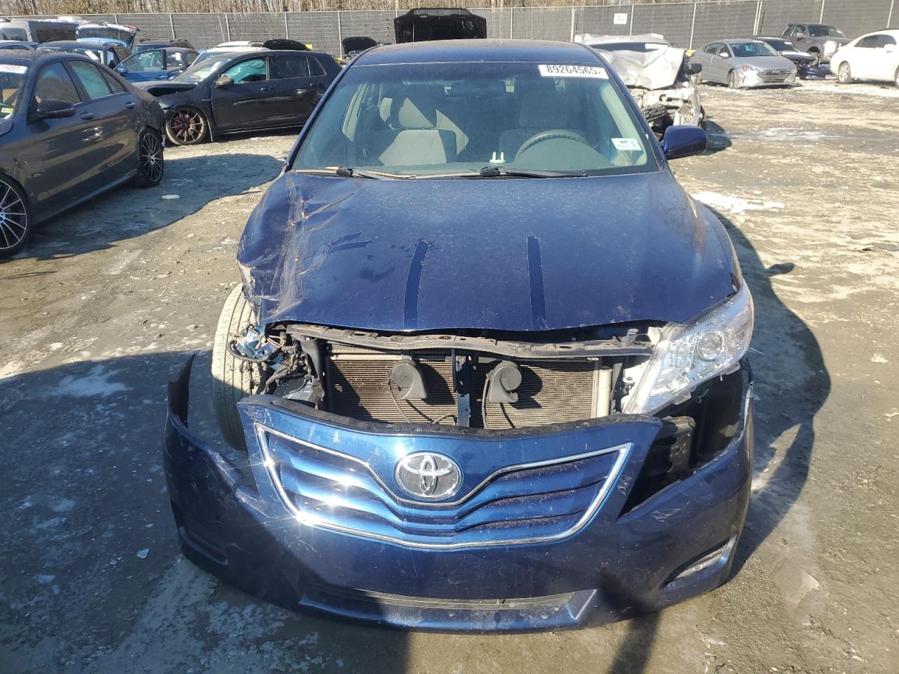 2011 Toyota Camry - Image 5