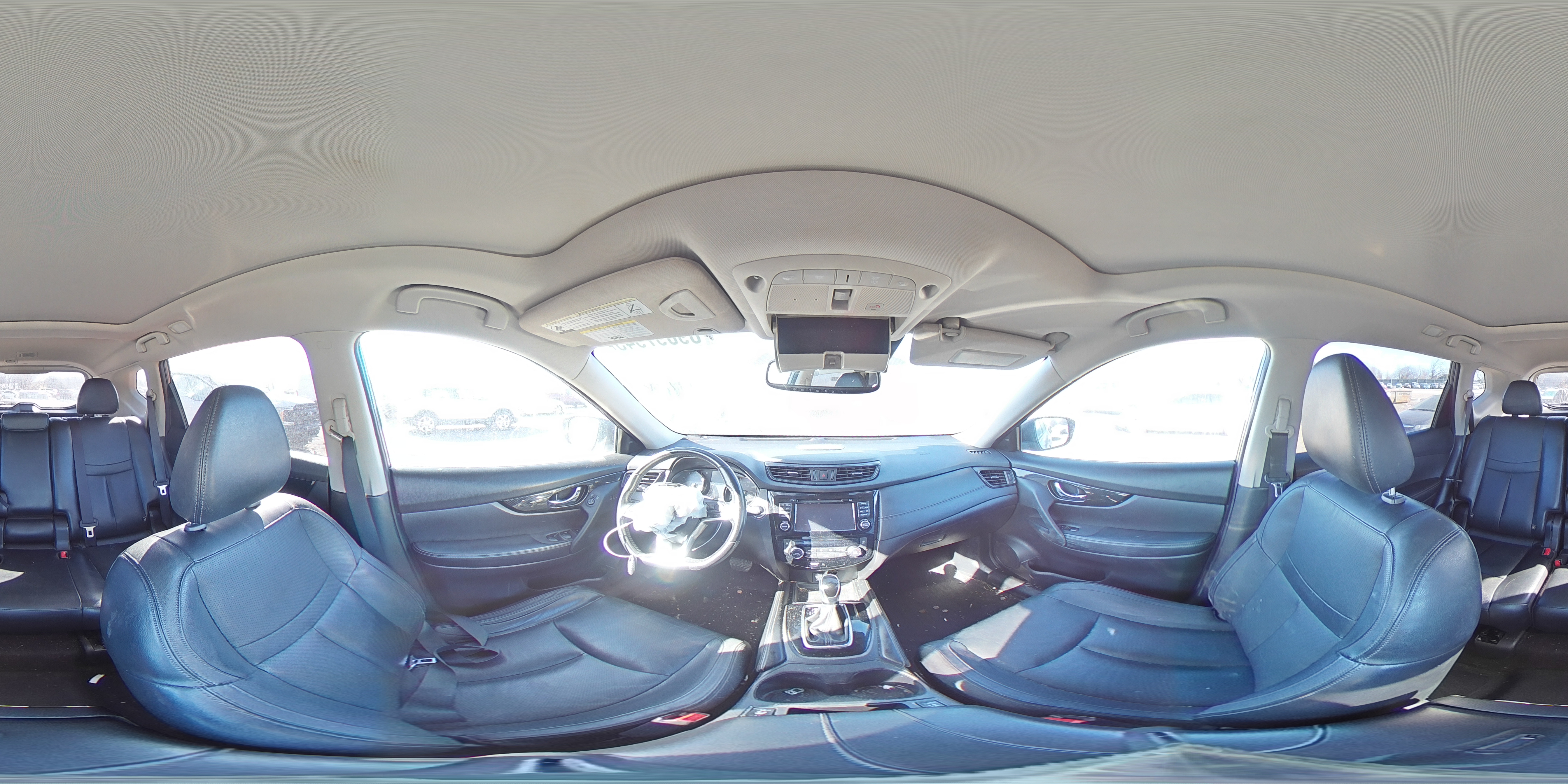 2017 Nissan Rogue - Image 14