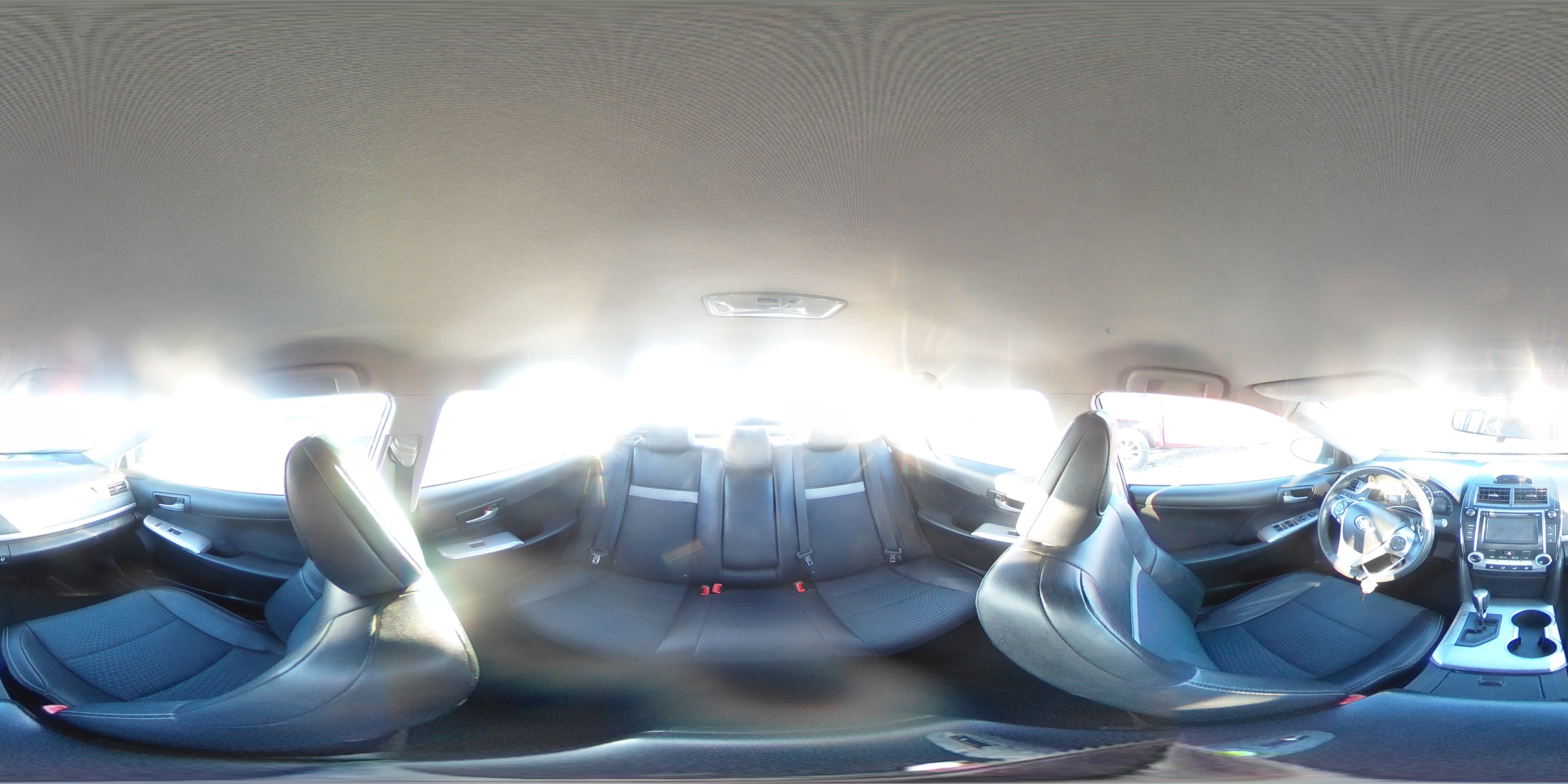 2012 Toyota Camry - Image 14