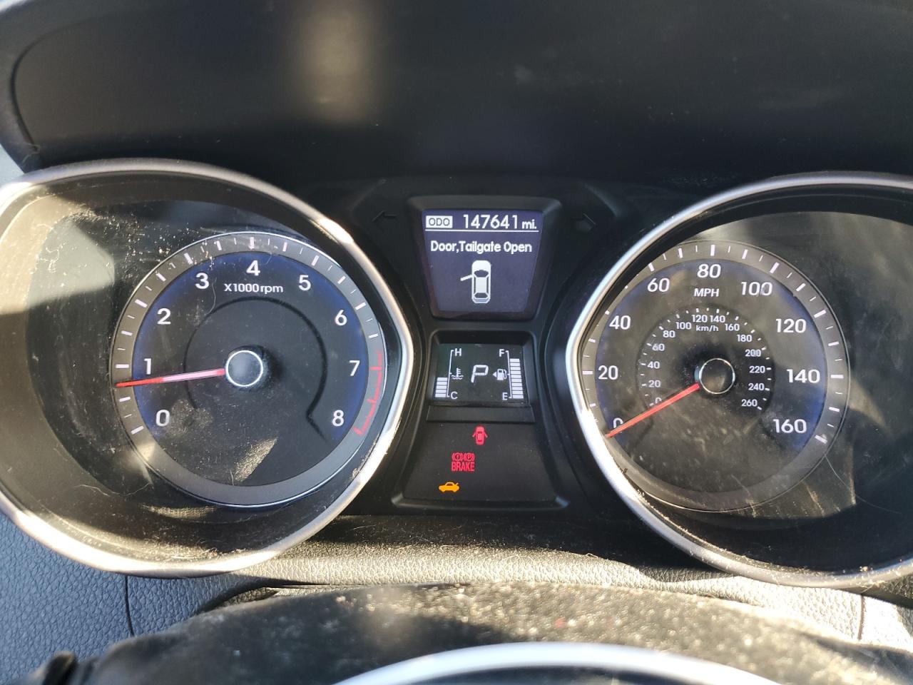 2014 Hyundai Elantra - Image 9