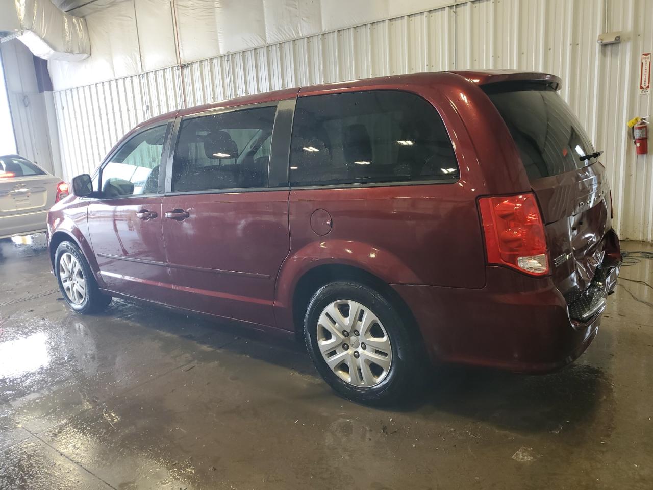 2017 Dodge Caravan - Image 2