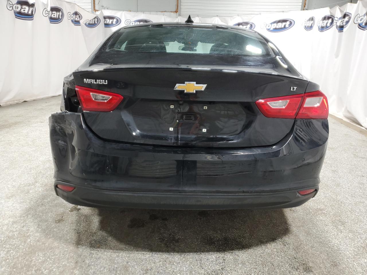 2023 Chevrolet Malibu - Image 6