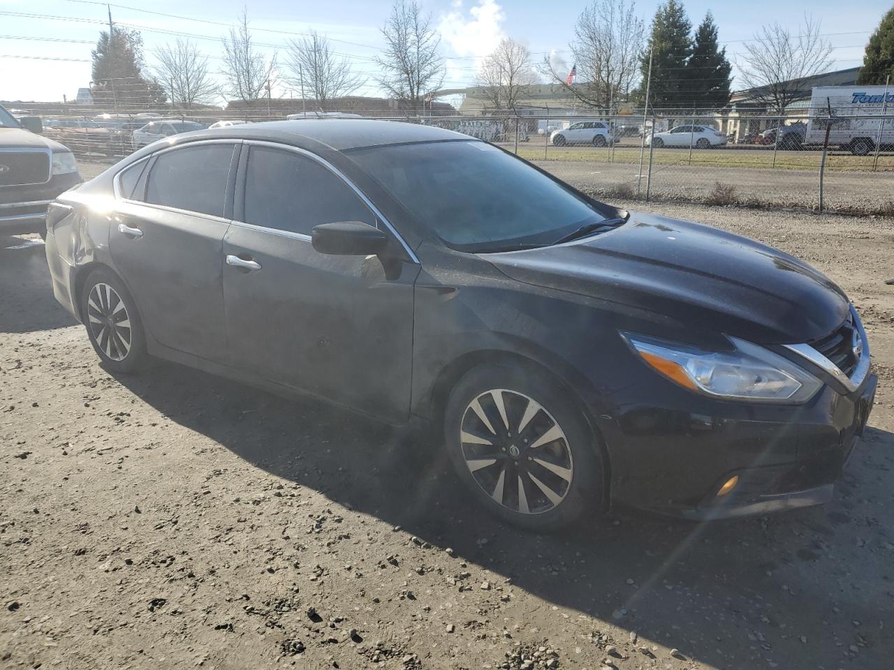 2018 Nissan Altima - Image 4