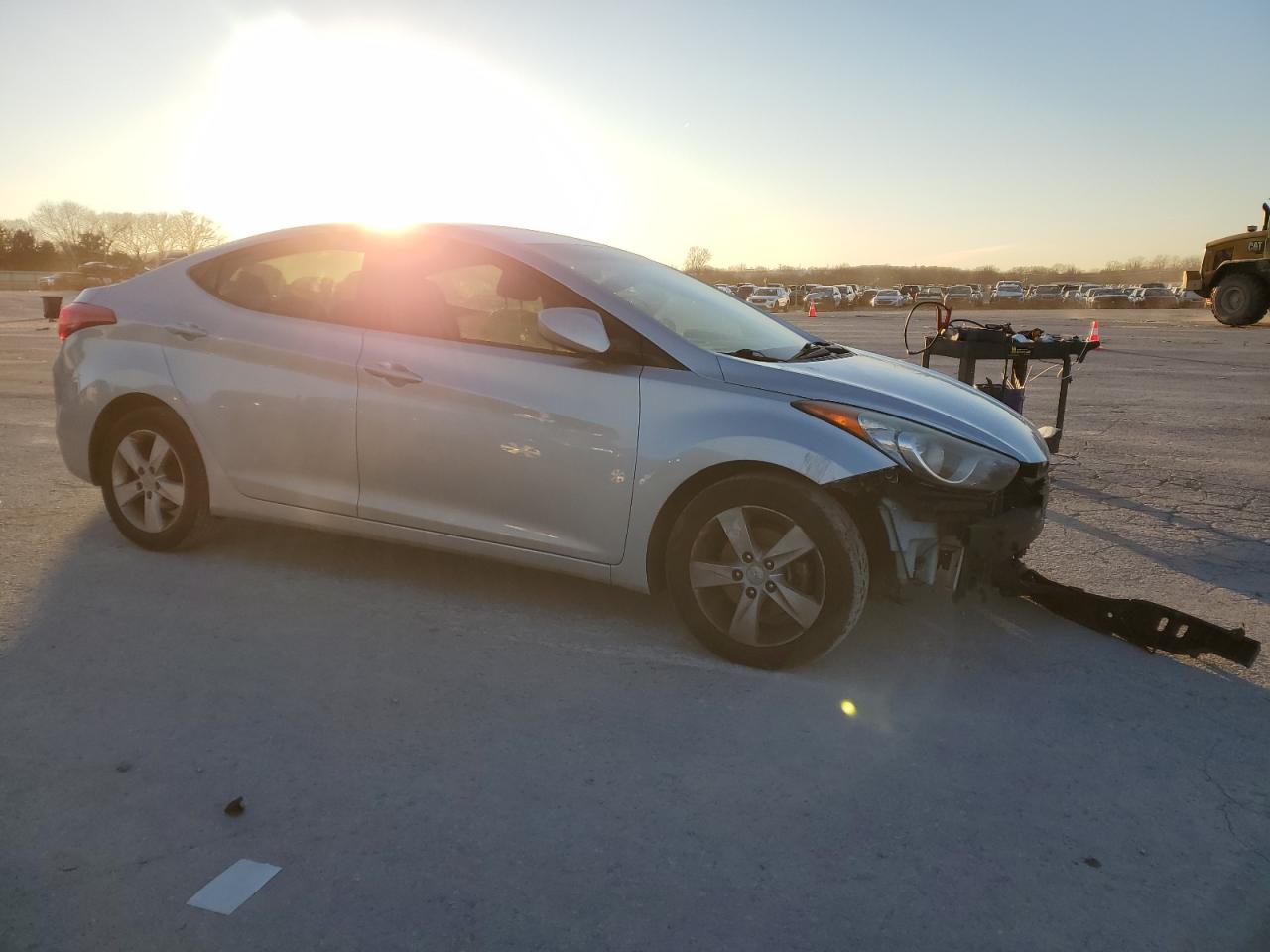 2013 Hyundai Elantra - Image 4
