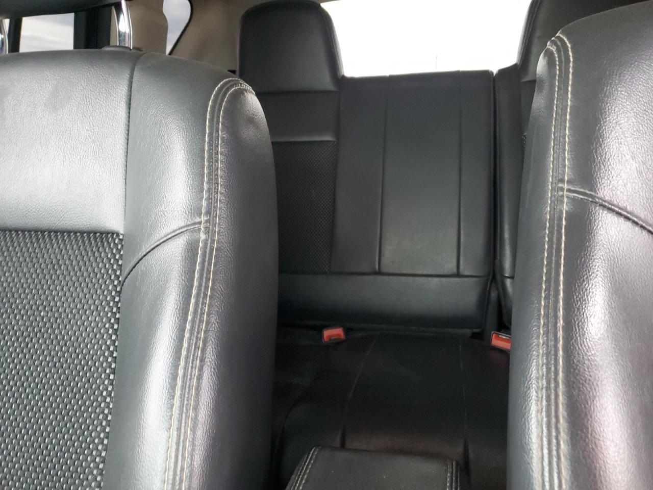2016 Jeep Compass - Image 10