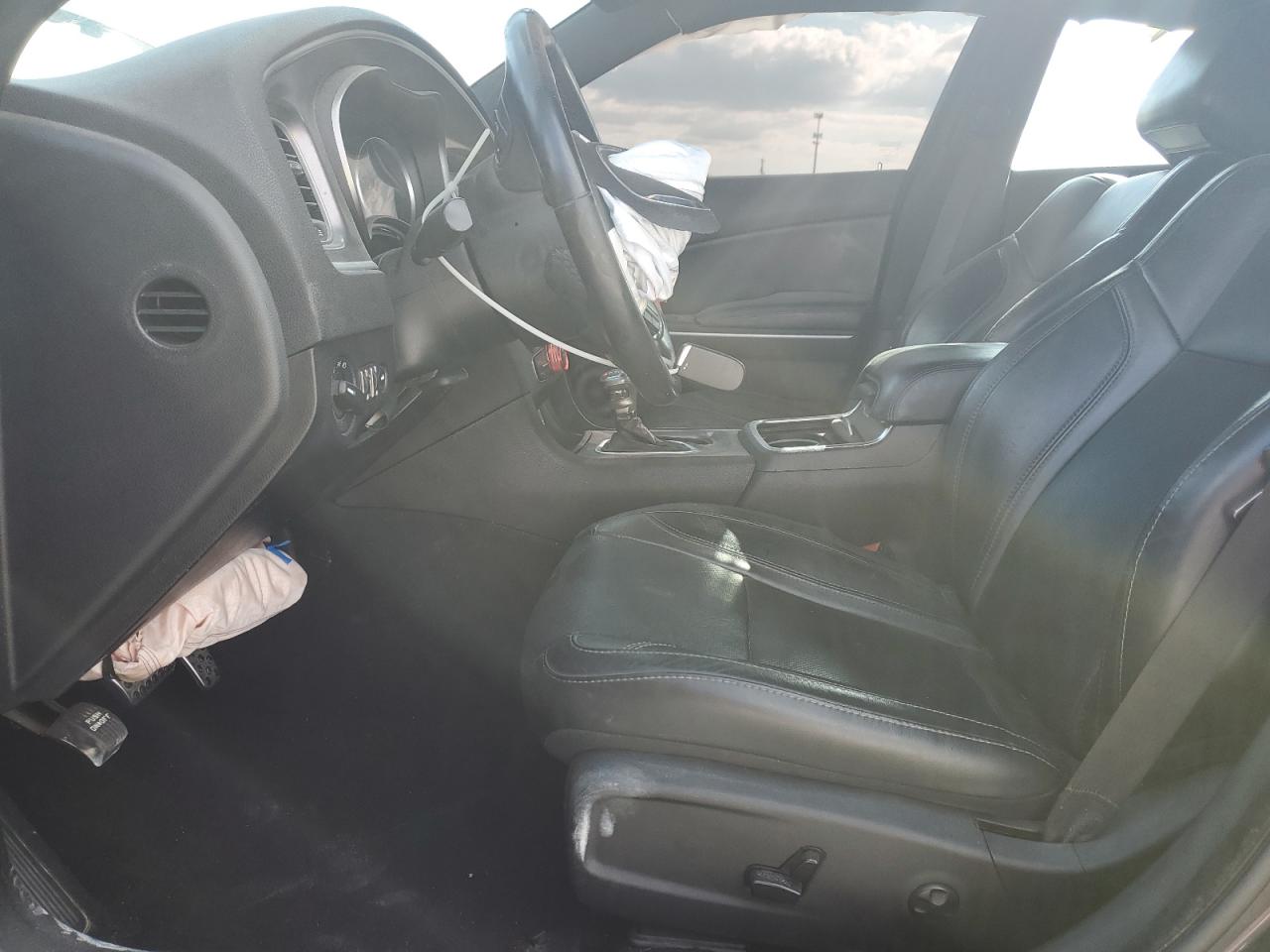 2019 Dodge Charger - Image 7