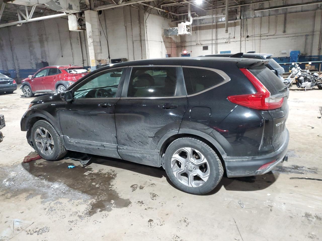 2017 Honda CR-V - Image 2