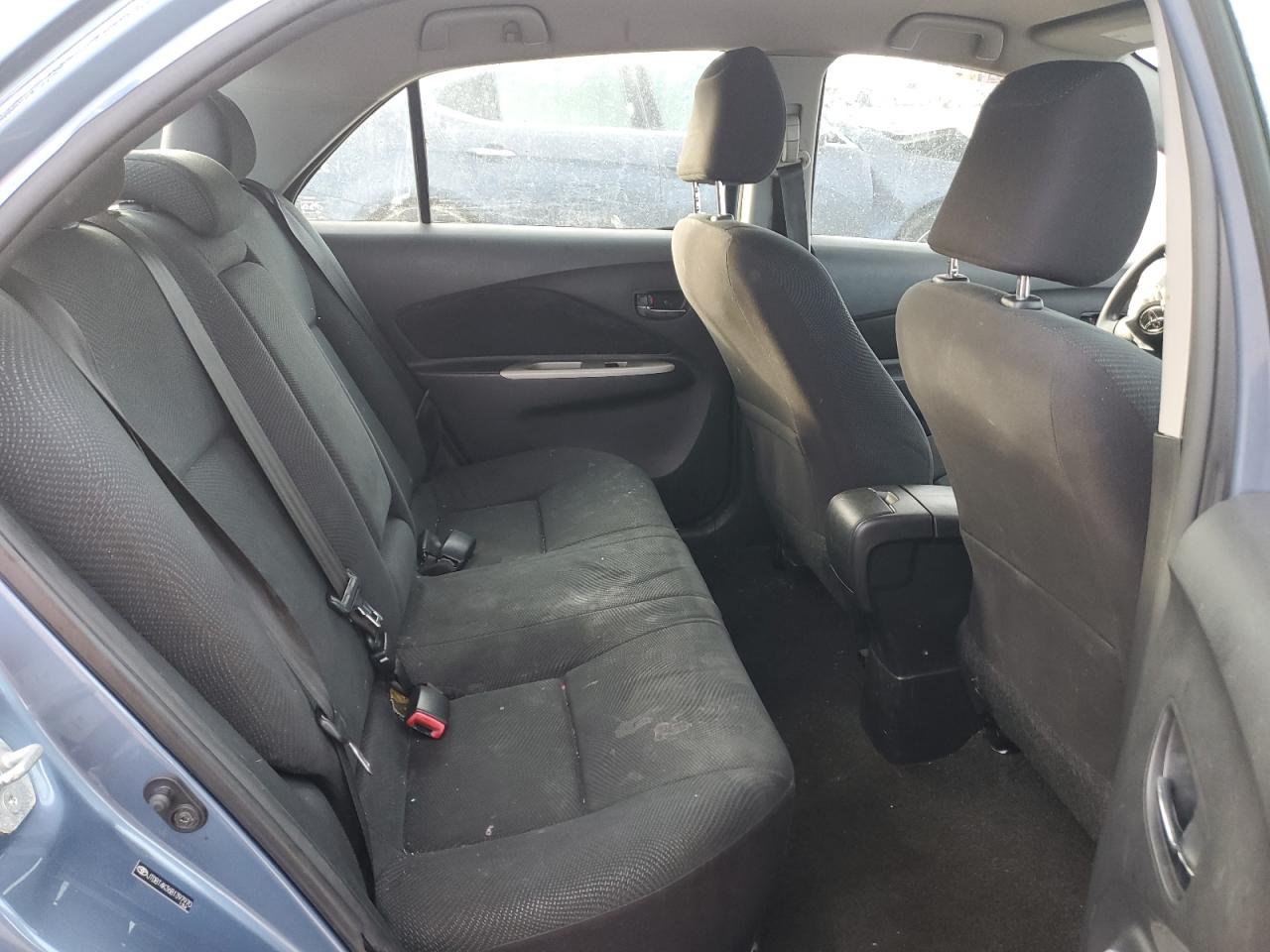 2011 Toyota Yaris - Image 11