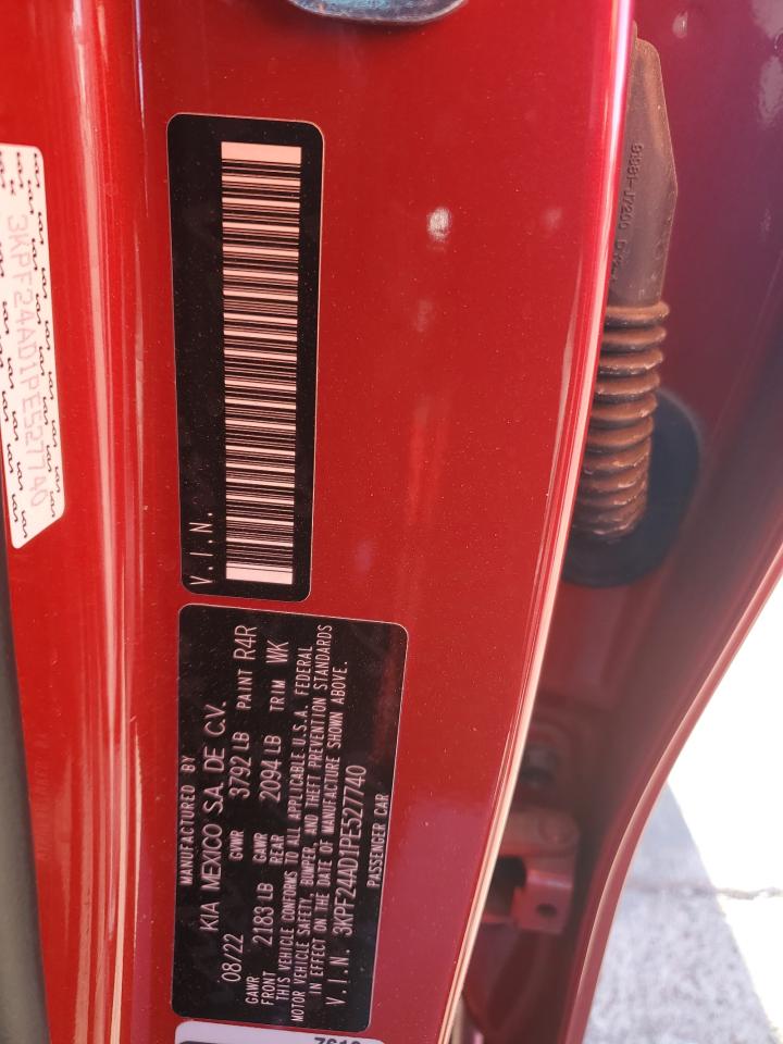 2023 Kia Forte - Image 15