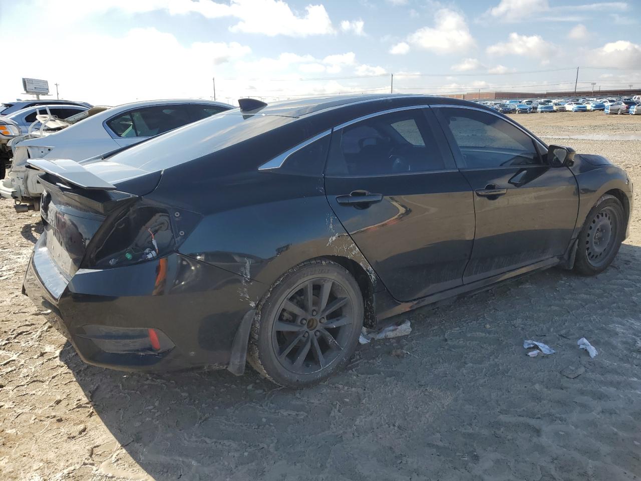 2016 Honda Civic - Image 3
