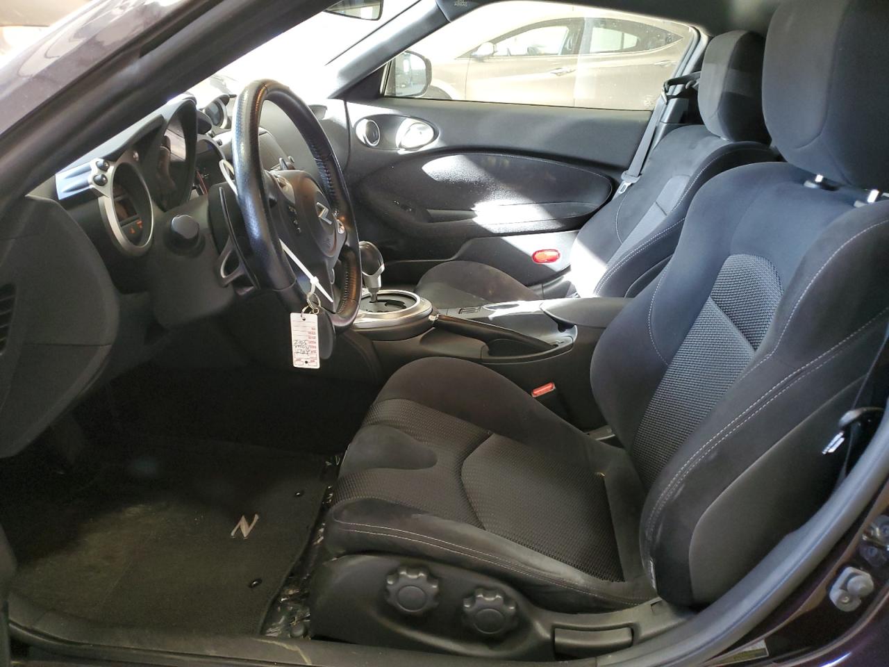 2017 Nissan 370Z - Image 7