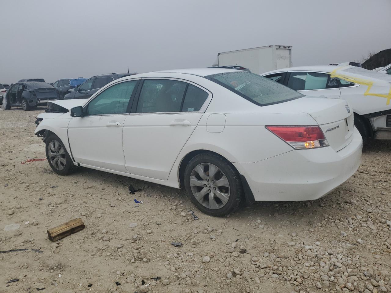 2009 Honda Accord - Image 2