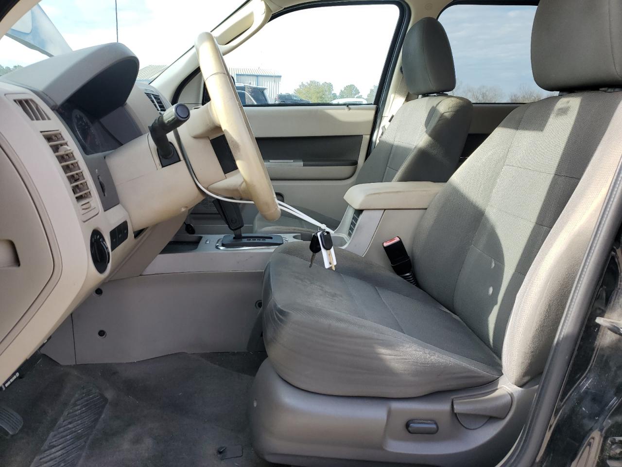 2010 Ford Escape - Image 7