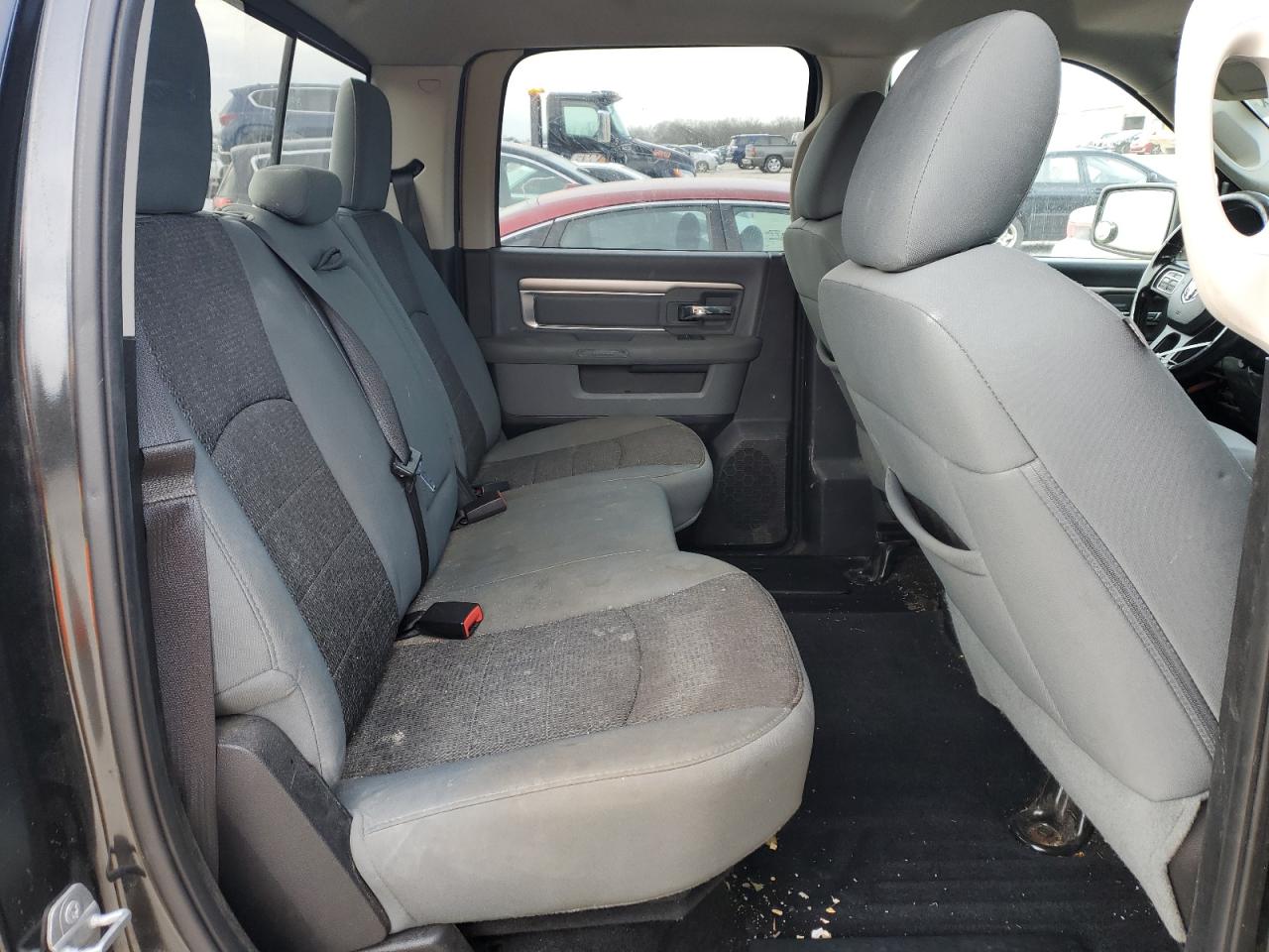 2016 RAM 1500 - Image 10