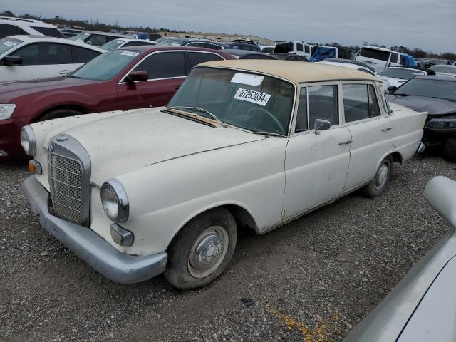 1966 Mercedes Benz 230